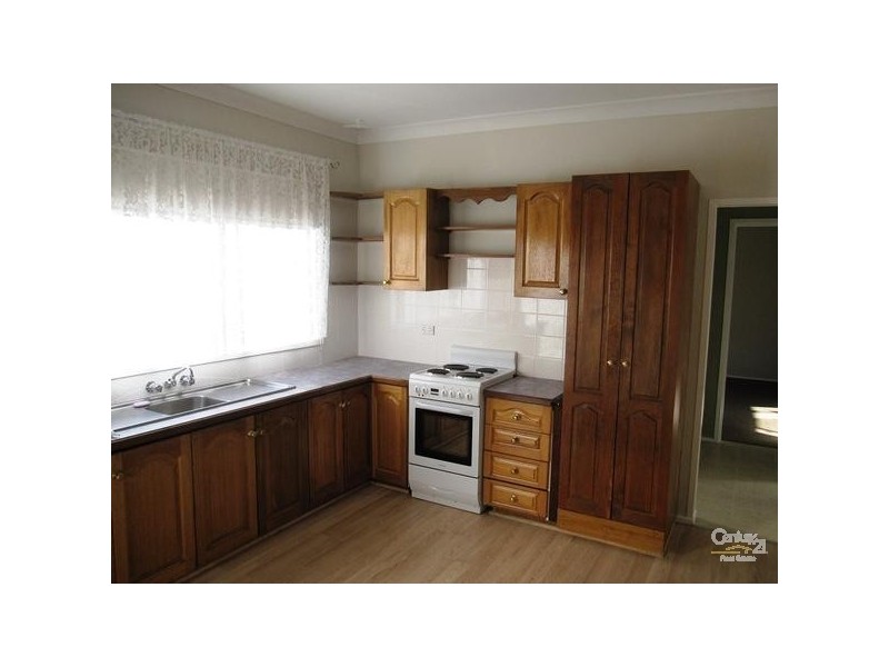 81 Bringelly Road, Kingswood NSW 2747