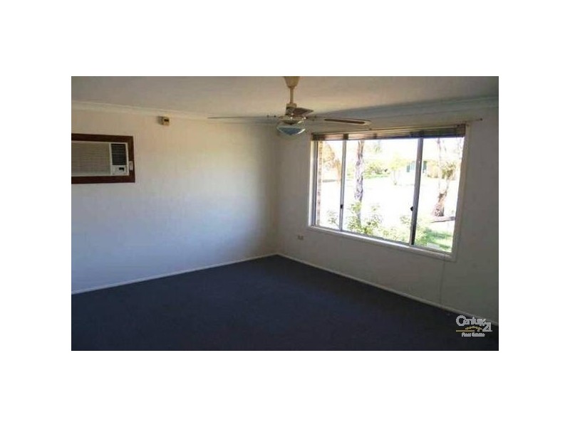 2 Pioneer Grove, Werrington Downs NSW 2747