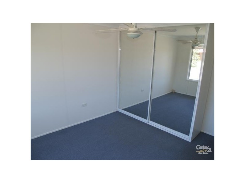 2 Pioneer Grove, Werrington Downs NSW 2747