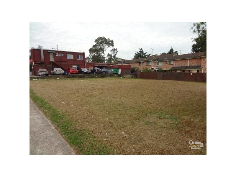 2 Bringelly Road, Kingswood NSW 2747