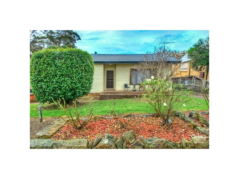 7 Derwent Parade, Blacktown NSW 2148