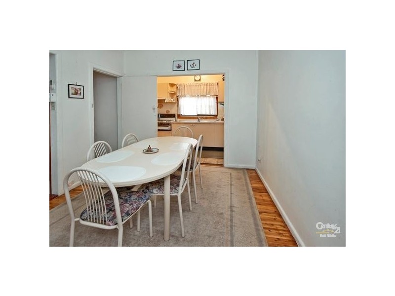 7 Derwent Parade, Blacktown NSW 2148