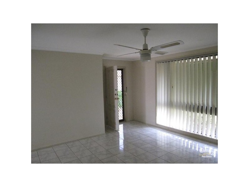 22 Primrose Circuit, Claremont Meadows NSW 2747