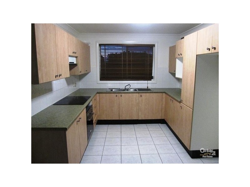 6/41 Regentville Road, Glenmore Park NSW 2745