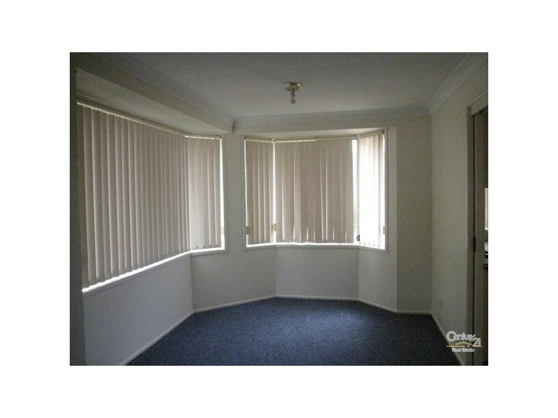 12 Kukundi Drive, Glenmore Park NSW 2745