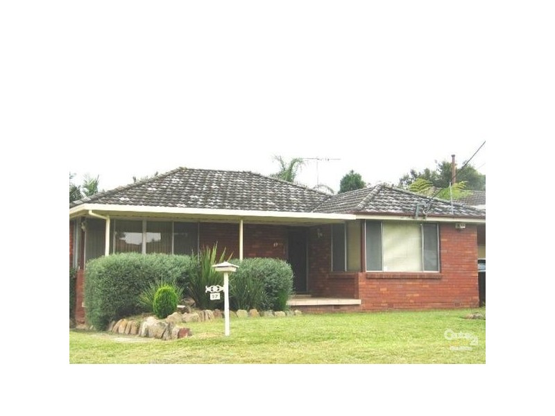 27 Besley Street, Cambridge Park NSW 2747