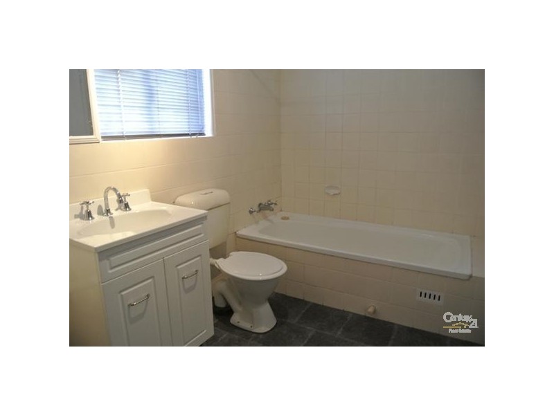 4D/9-19 York Road, Penrith NSW 2750