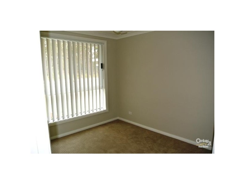 35 Bluebell Crescent, Ropes Crossing NSW 2760