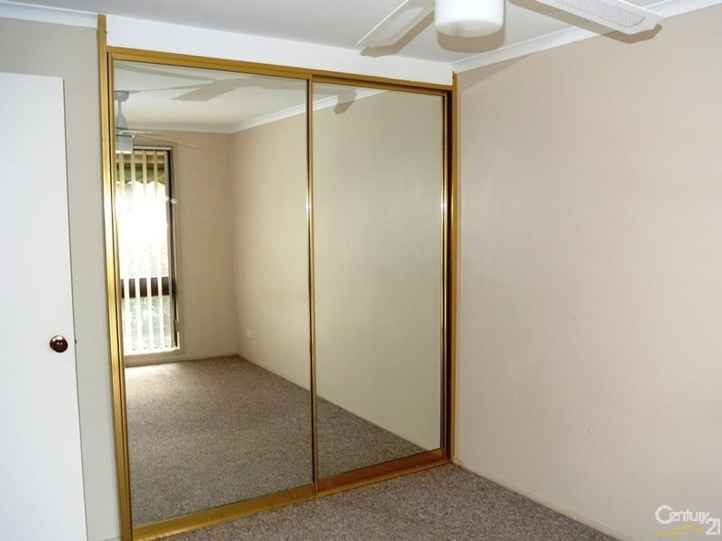 22 Primrose Circuit, Claremont Meadows NSW 2747