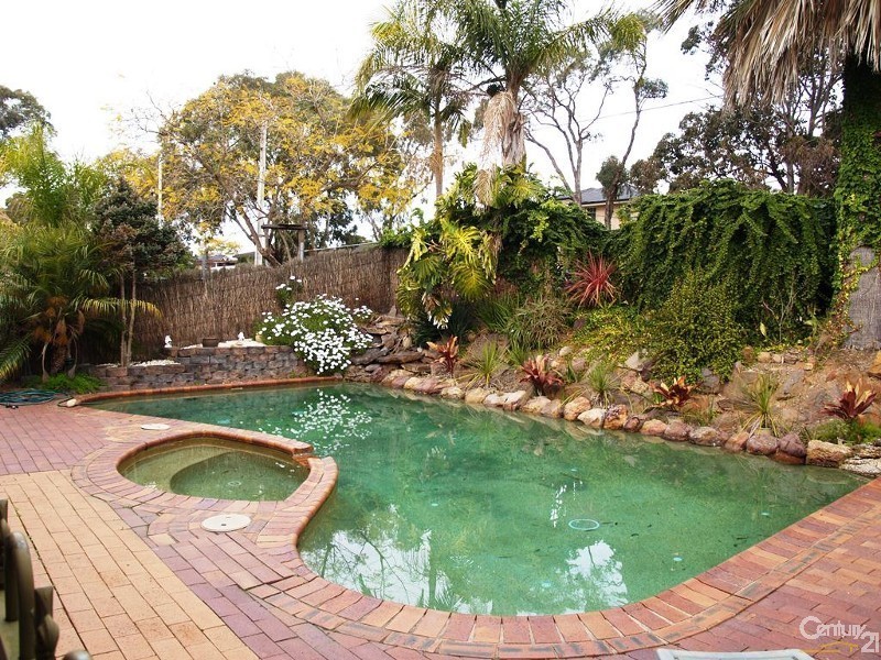 3 Limpopo Crescent, Seven Hills NSW 2147