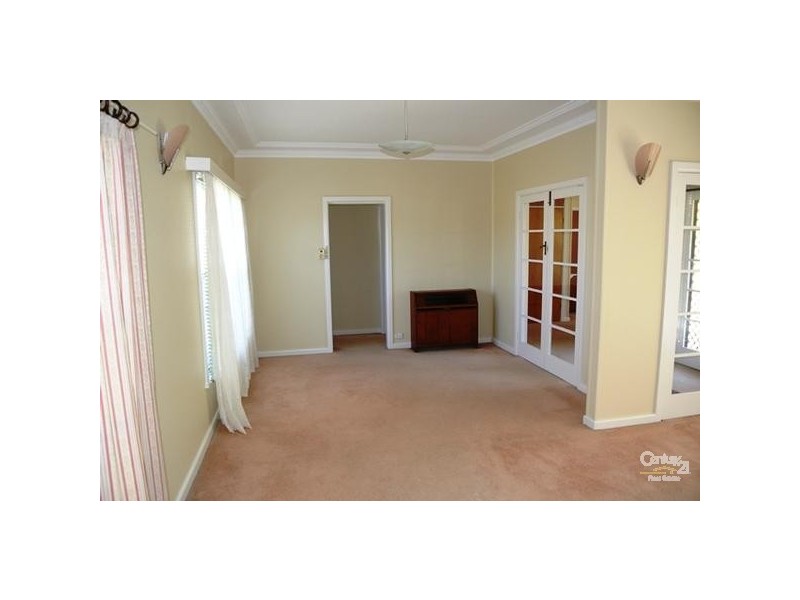 160 Derby Street, Penrith NSW 2750
