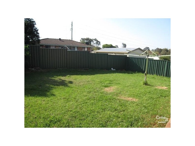 11 Opus Place, Cranebrook NSW 2749