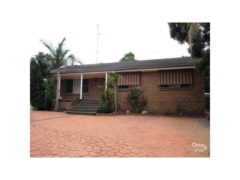 6 Knighton, South Penrith NSW 2750