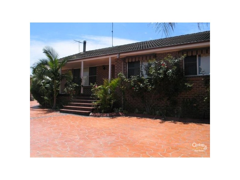 6 Knighton, South Penrith NSW 2750