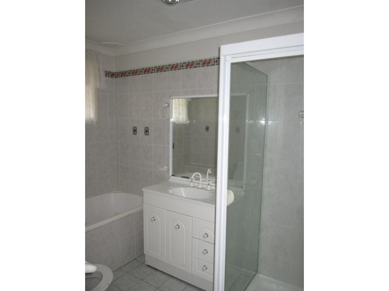 6 Knighton, South Penrith NSW 2750