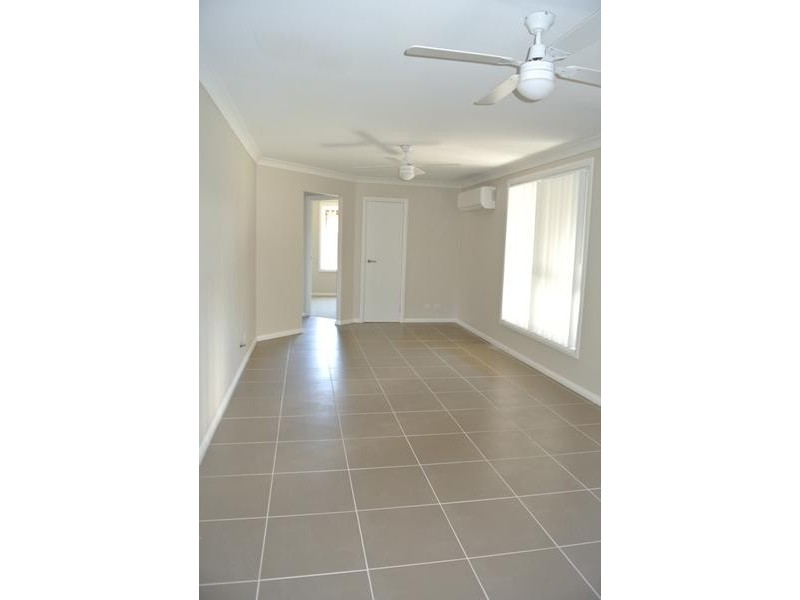 25 Finsbury Circuit, Ropes Crossing NSW 2760