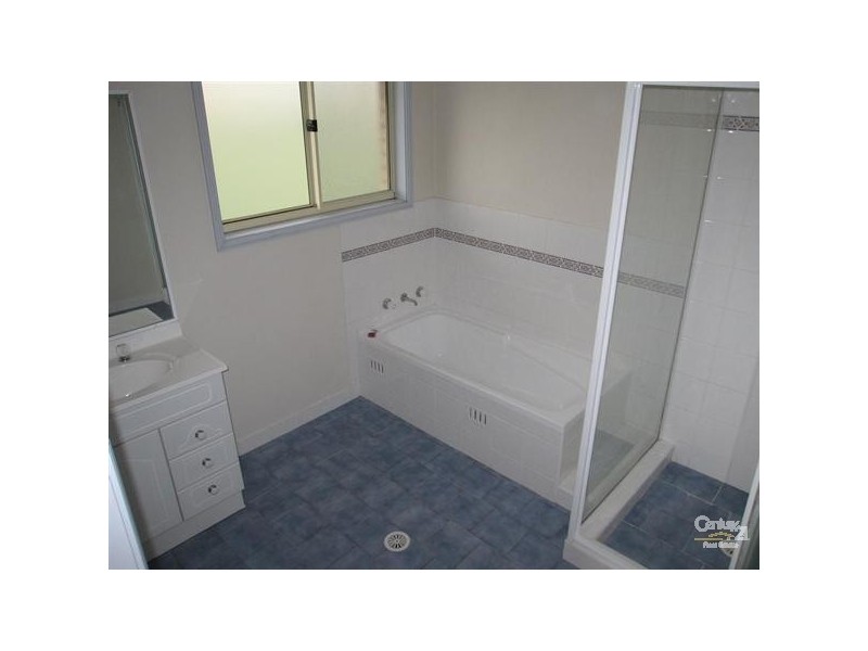 21 Coco Drive, Glenmore Park NSW 2745