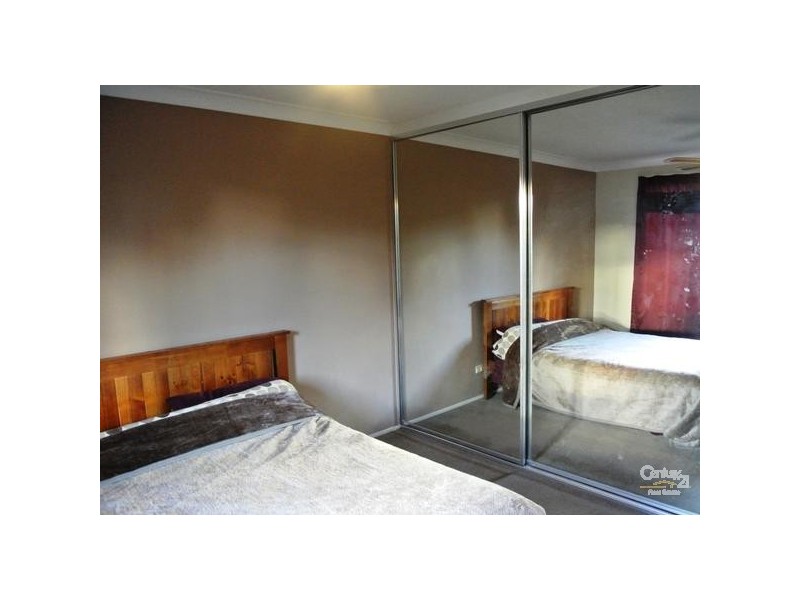 34 Rotorua Rod, St Clair NSW 2759