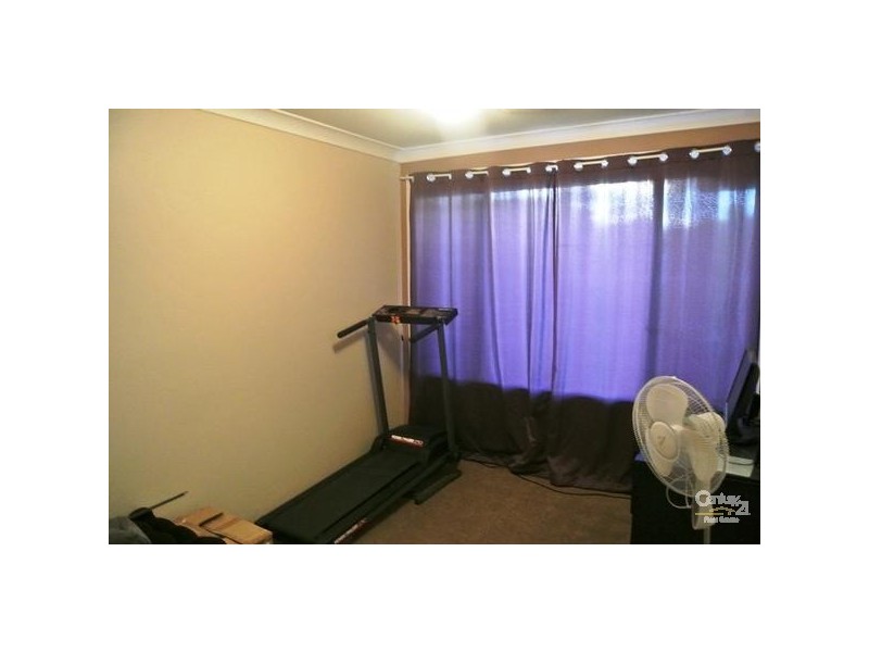 34 Rotorua Rod, St Clair NSW 2759