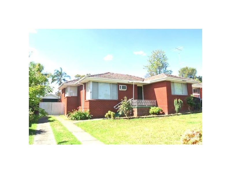 31 Maxwell Street, South Penrith NSW 2750