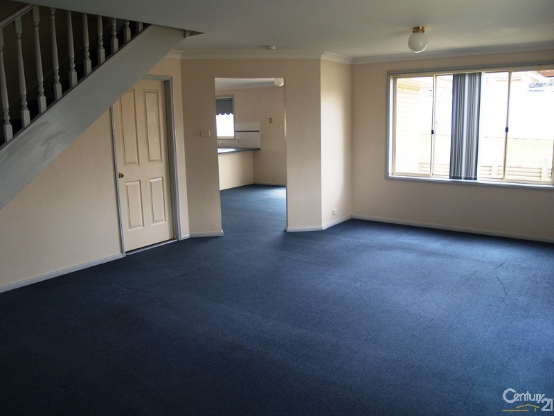 21 Coco Drive, Glenmore Park NSW 2745