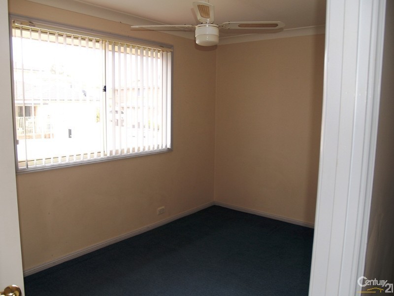 21 Coco Drive, Glenmore Park NSW 2745