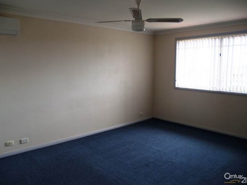 21 Coco Drive, Glenmore Park NSW 2745