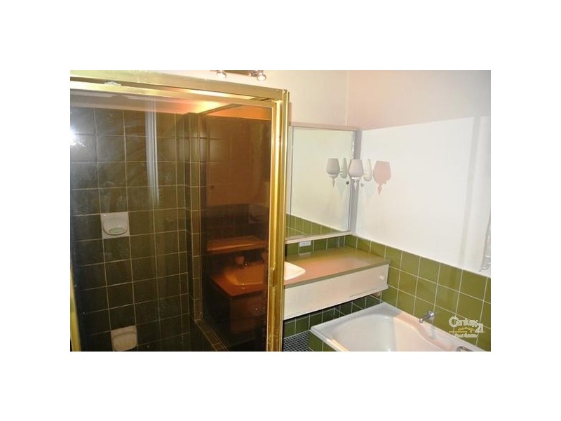 37 Glencoe Avenue, Werrington County NSW 2747