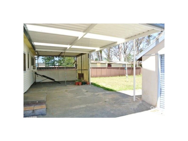 22 Dorset Street, Cambridge Park NSW 2747