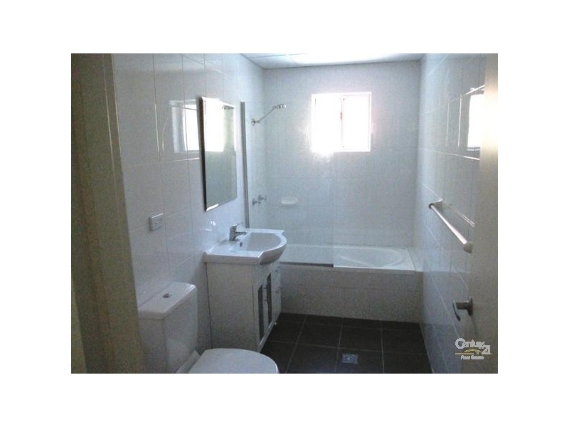 7/33 Robert Street, Penrith NSW 2750