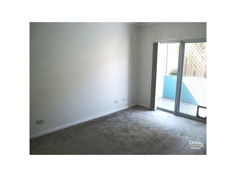 7/33 Robert Street, Penrith NSW 2750