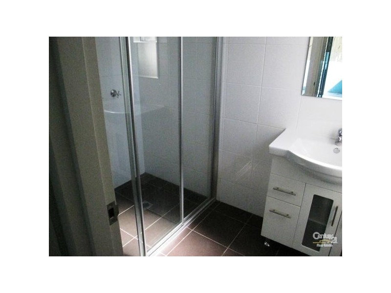 7/33 Robert Street, Penrith NSW 2750