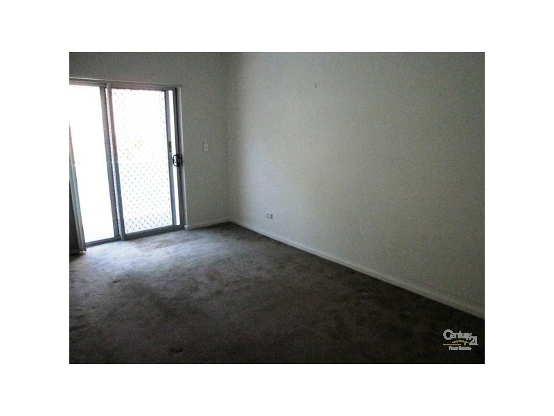 7/33 Robert Street, Penrith NSW 2750