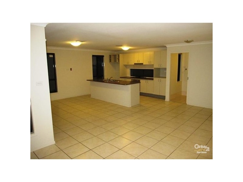 34 Dunlop Avenue, Ropes Crossing NSW 2760