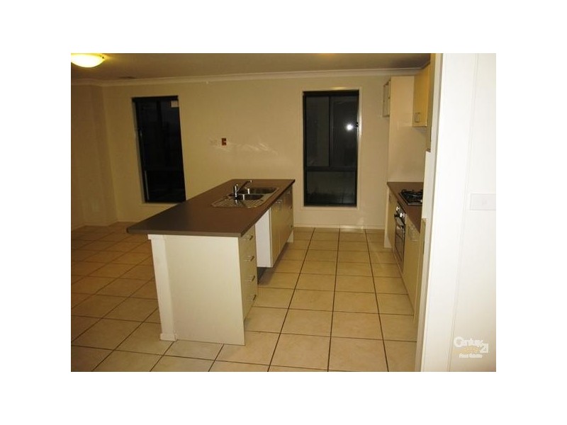 34 Dunlop Avenue, Ropes Crossing NSW 2760