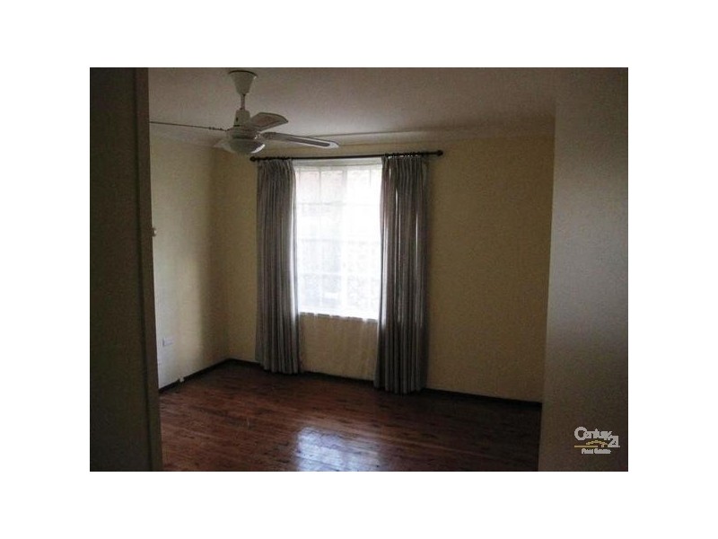 49 Holmgate Crescent, Cranebrook NSW 2749