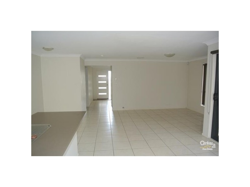 34 Dunlop Avenue, Ropes Crossing NSW 2760