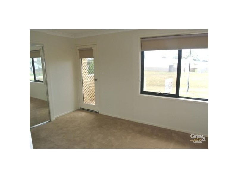 34 Dunlop Avenue, Ropes Crossing NSW 2760