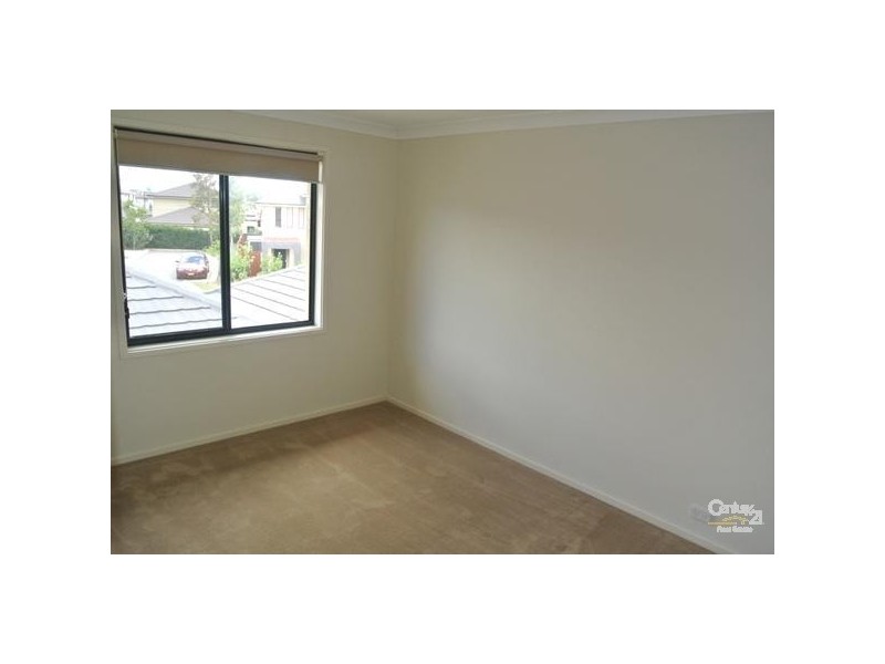 34 Dunlop Avenue, Ropes Crossing NSW 2760