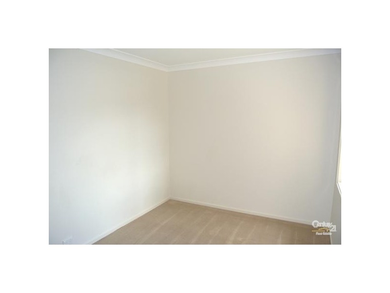 34 Dunlop Avenue, Ropes Crossing NSW 2760
