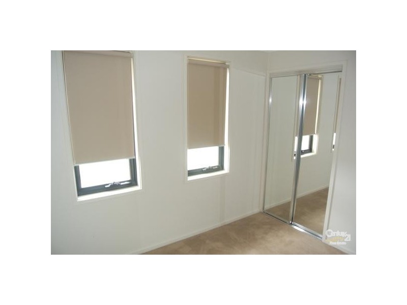 34 Dunlop Avenue, Ropes Crossing NSW 2760