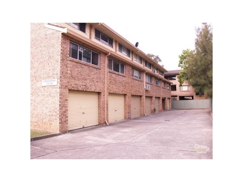 2/330-334 Jamison Road, Penrith NSW 2750