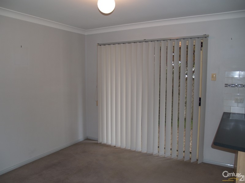 1/5 Gilmore Close, Glenmore Park NSW 2745