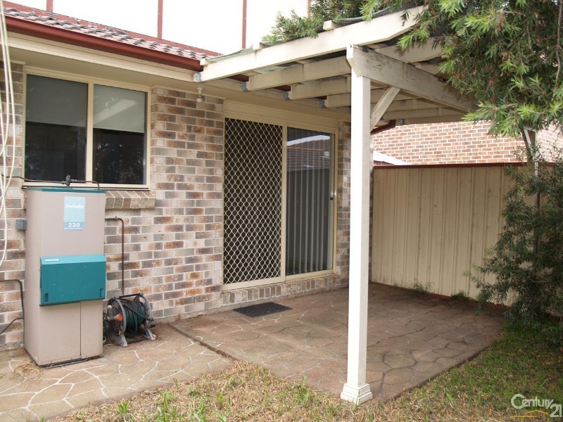 1/5 Gilmore Close, Glenmore Park NSW 2745