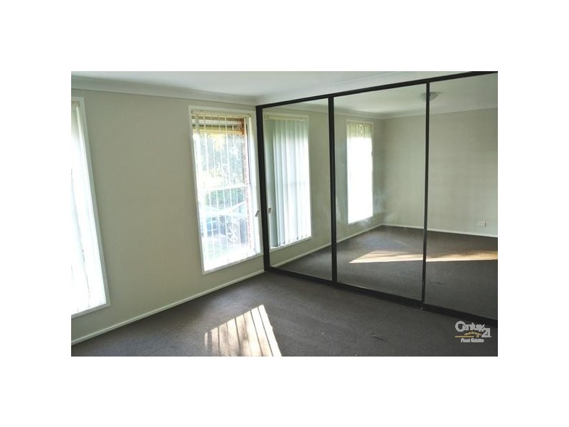 16 Orleton Place, Werrington County NSW 2747