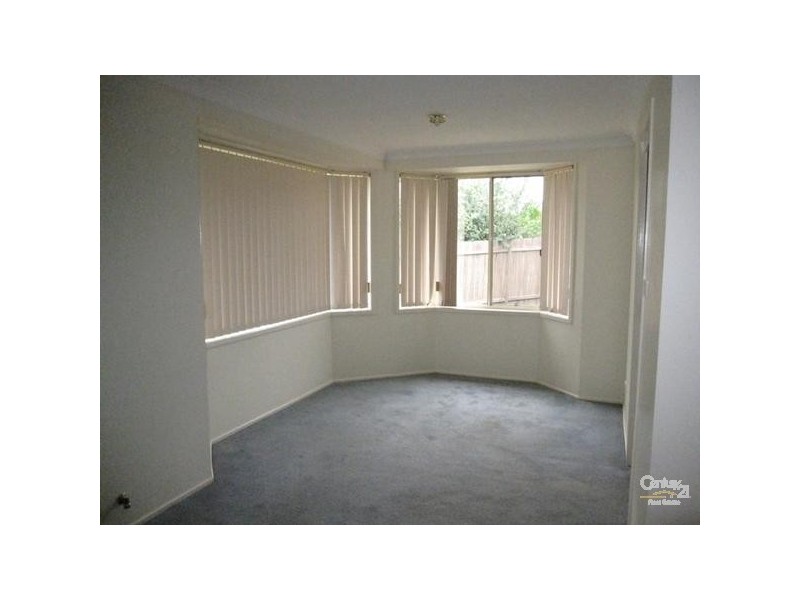 12 Kukundi Drive, Glenmore Park NSW 2745