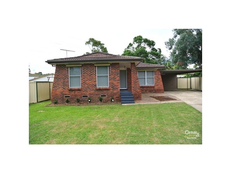 16 Orleton Place, Werrington County NSW 2747