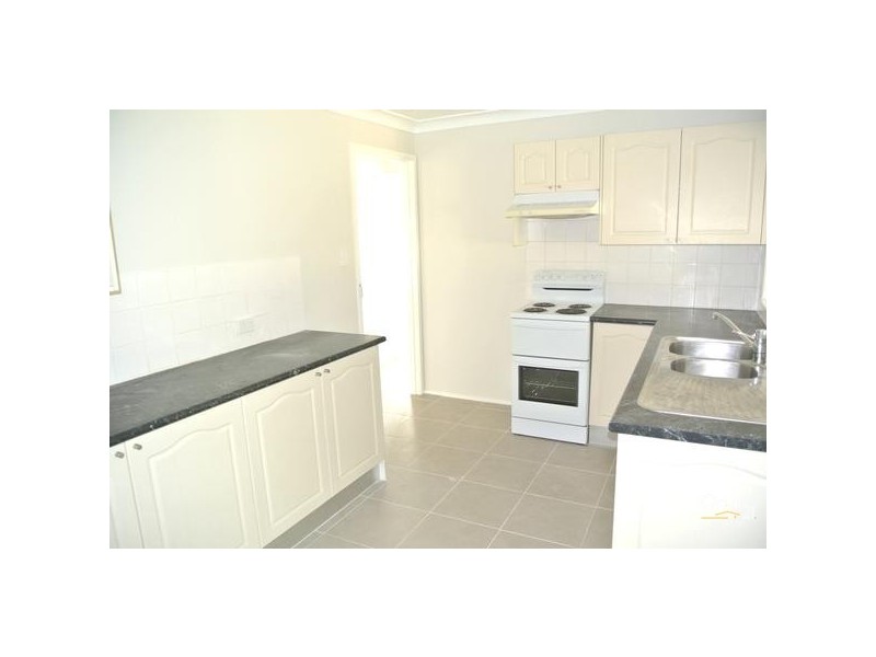 16 Orleton Place, Werrington County NSW 2747