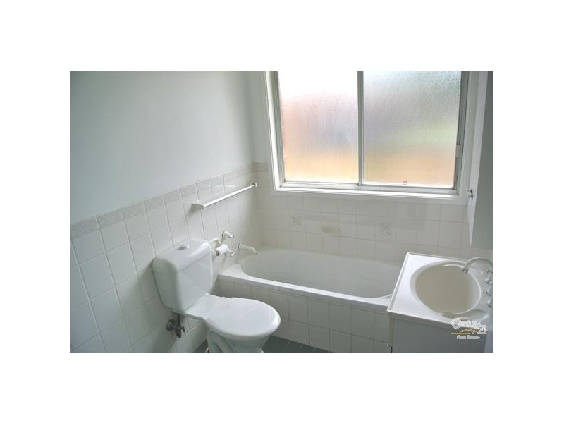 16 Orleton Place, Werrington County NSW 2747