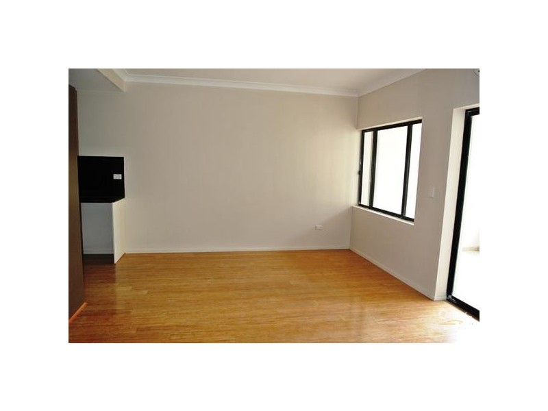 8/54 King Street, St Marys NSW 2760